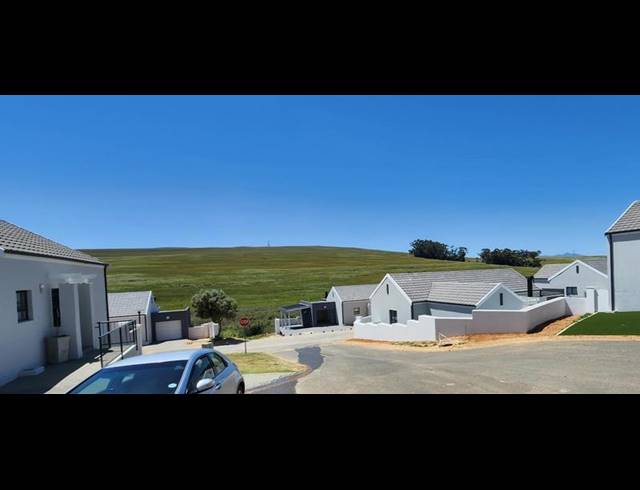 3 BEDROOM HOUSE FOR SALE IN MYRTLEDENE